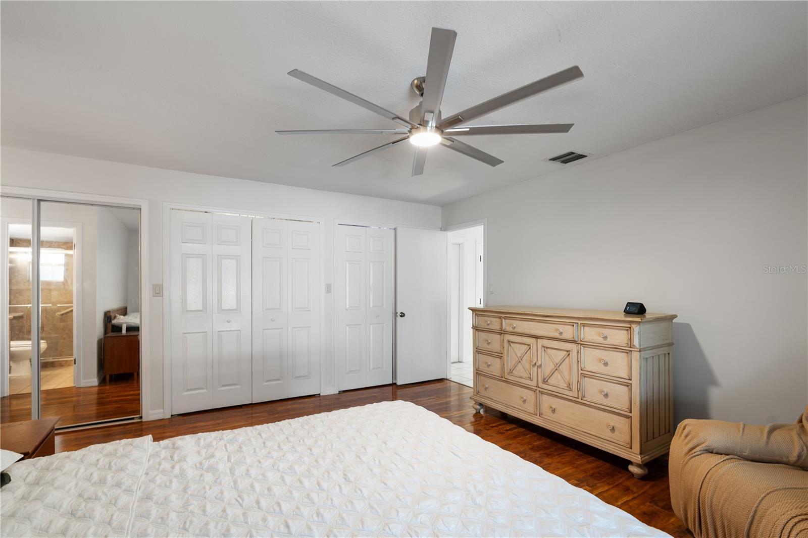 LAUREL HILLS 01 - Residential