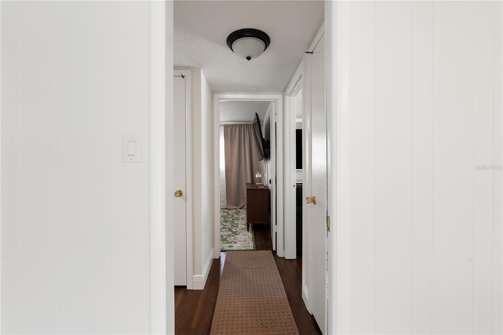 LAUREL HILLS 01 - Residential
