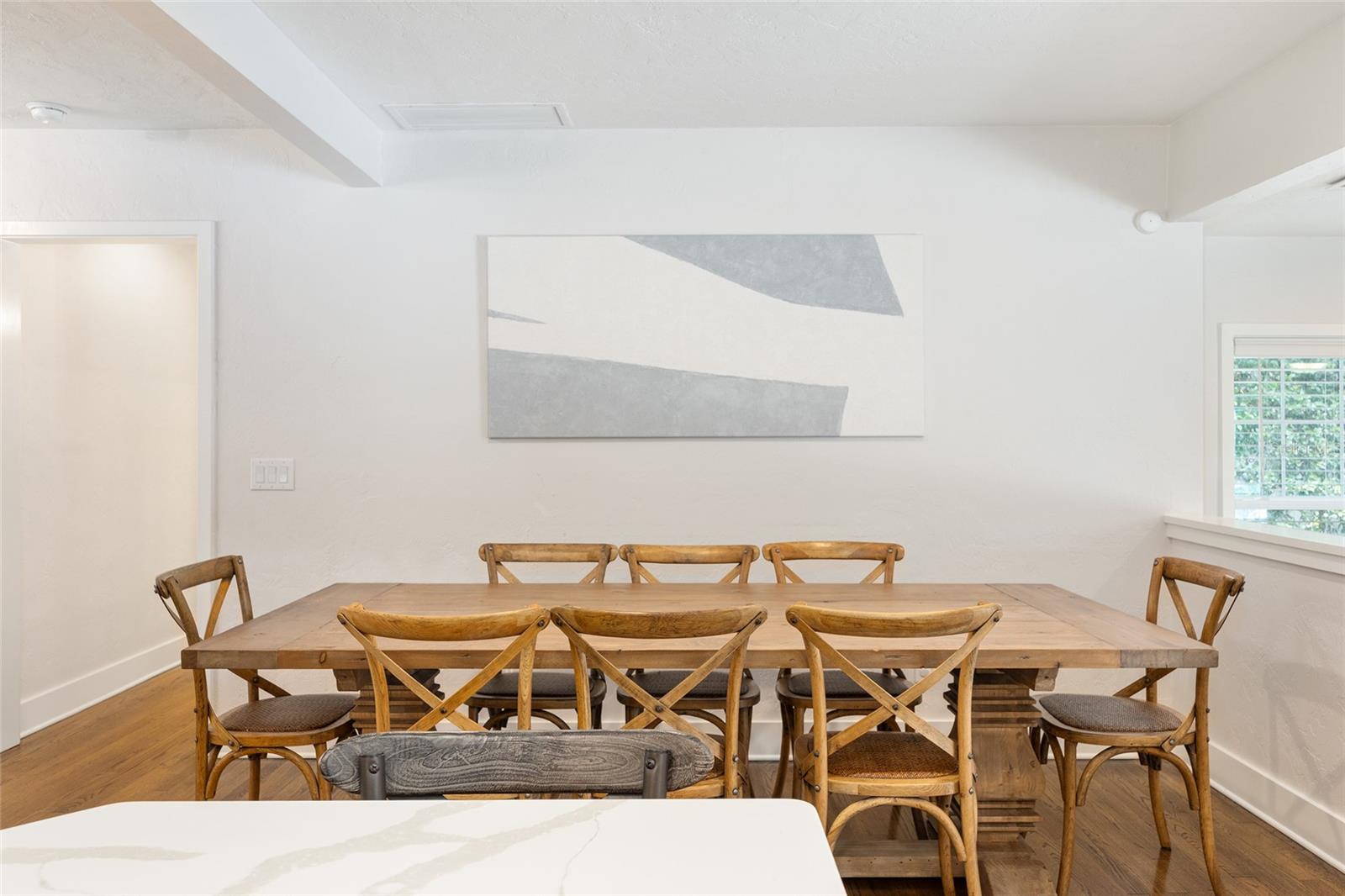 ALVAREZ GRANT - Residential