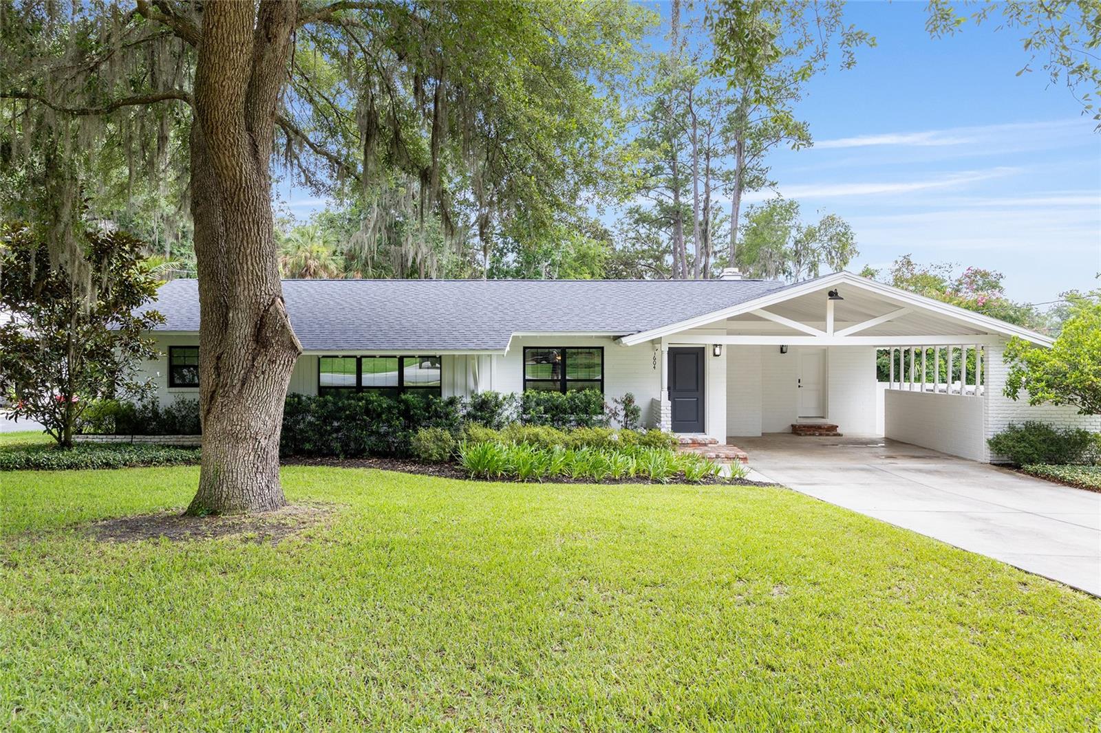 ALVAREZ GRANT - Residential