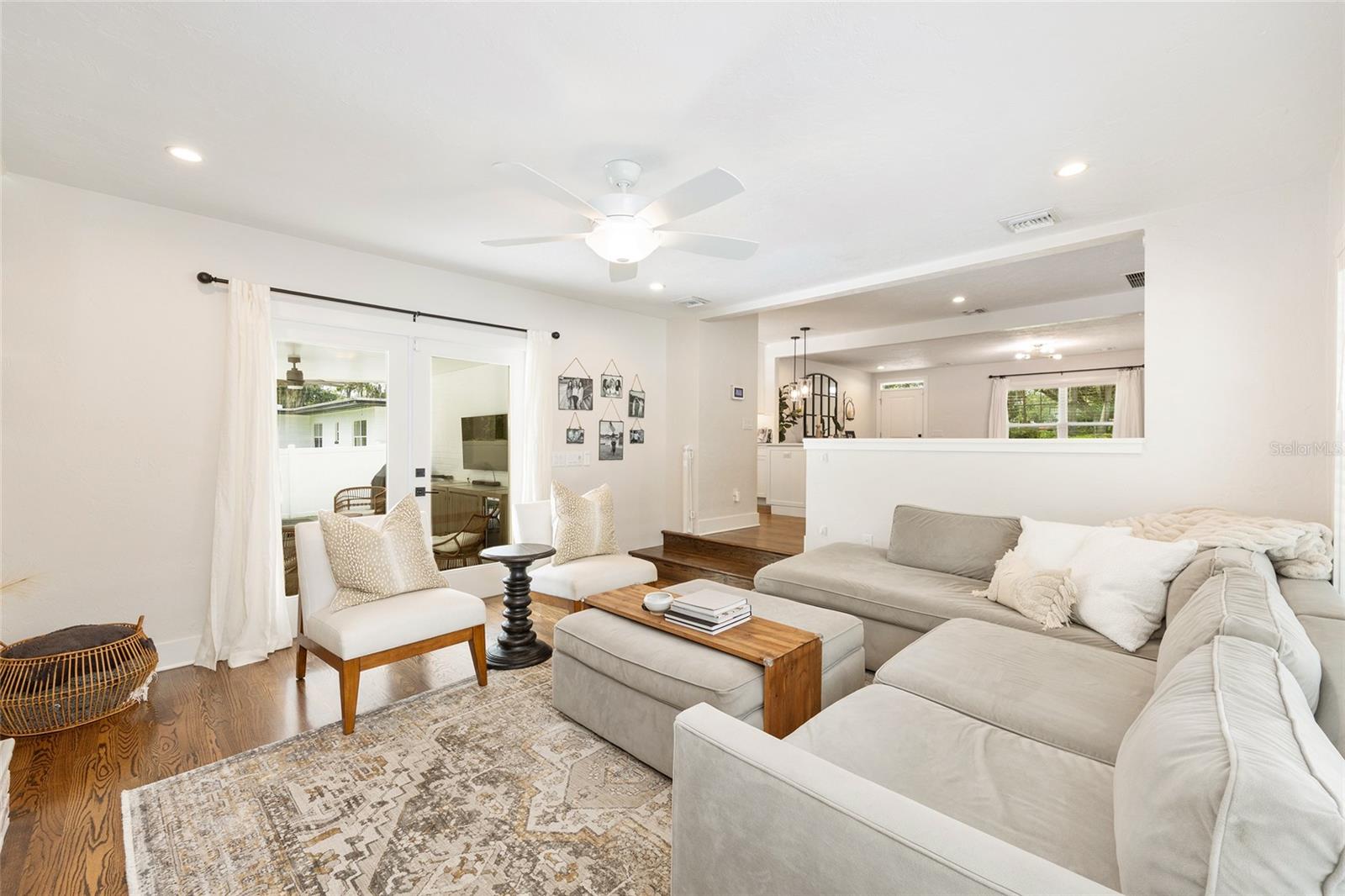 ALVAREZ GRANT - Residential