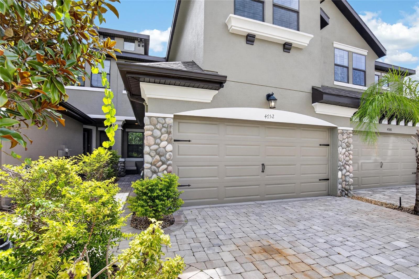 MAPLE GLEN/7 OAKS - Residential