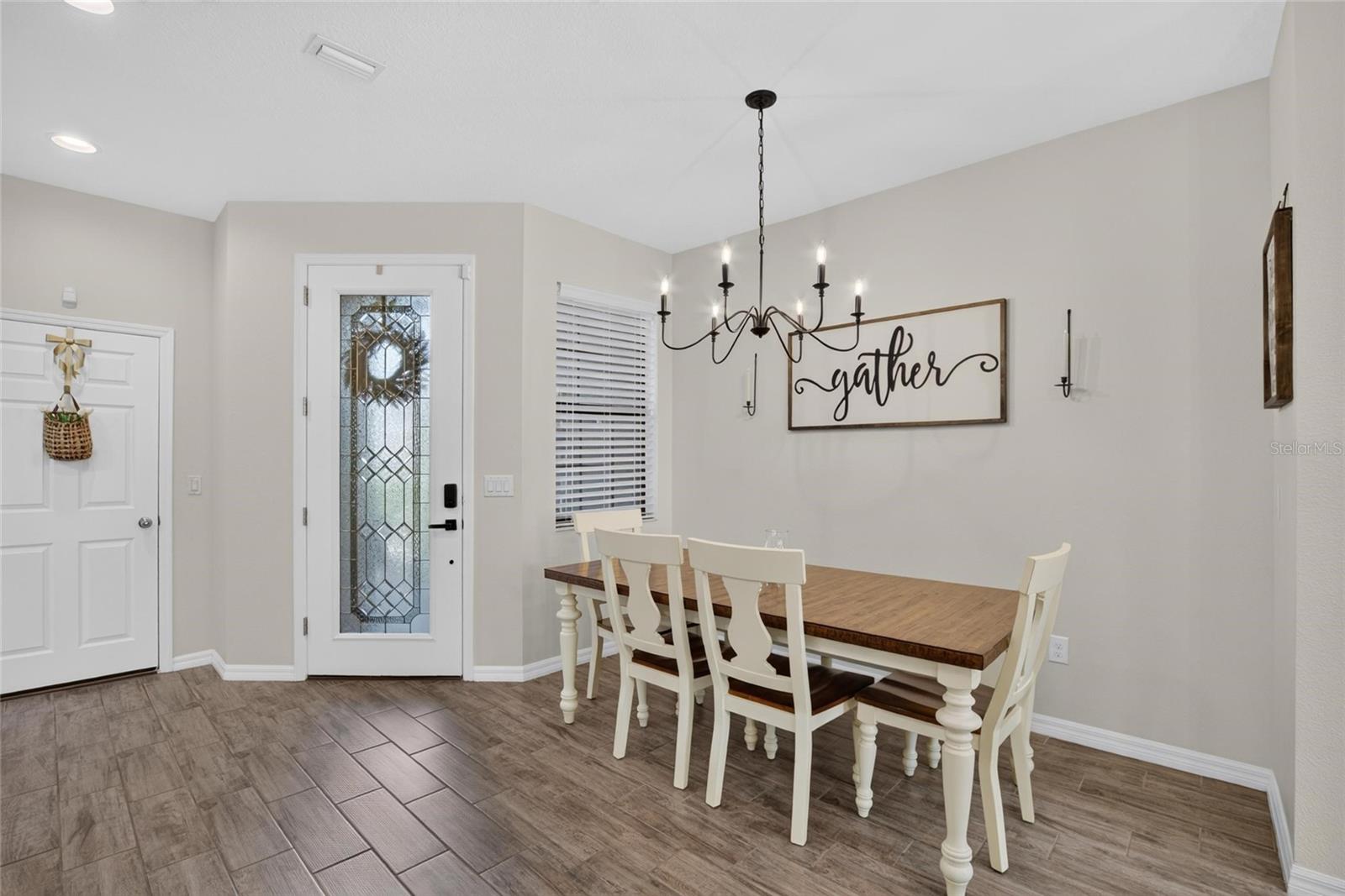MAPLE GLEN/7 OAKS - Residential