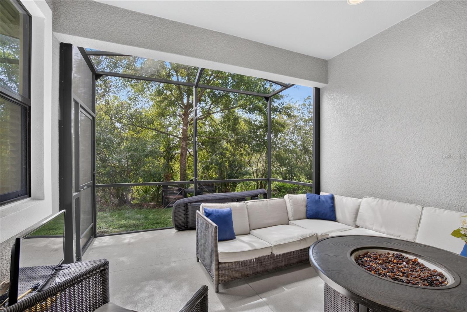 MAPLE GLEN/7 OAKS - Residential