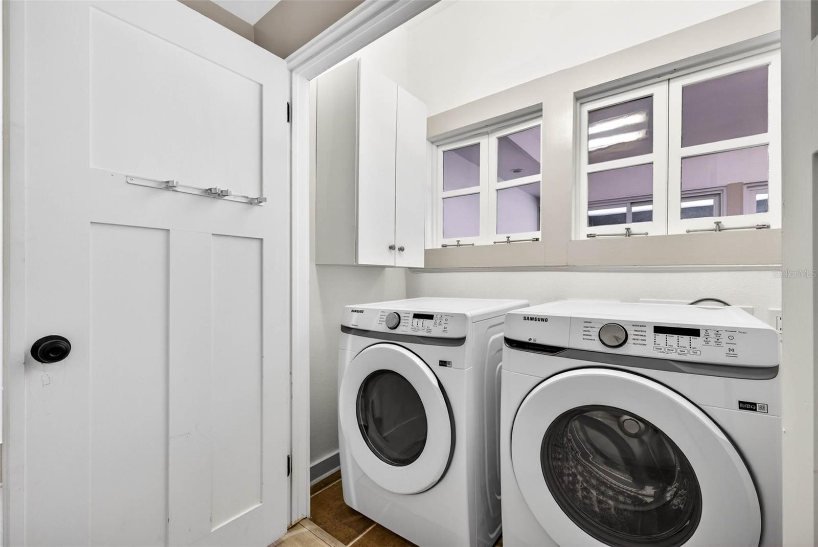 SNELL & HAMLETTS NORTH SHORE ADD - Residential Lease