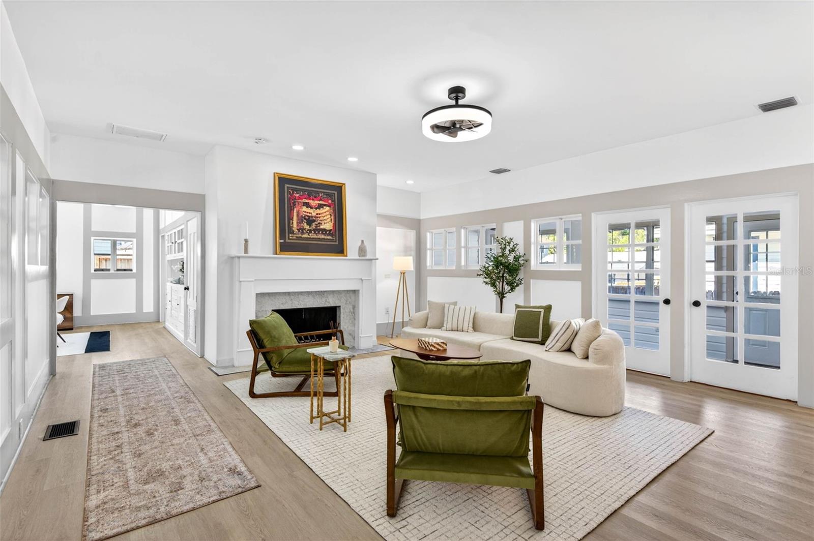 SNELL & HAMLETTS NORTH SHORE ADD - Residential Lease