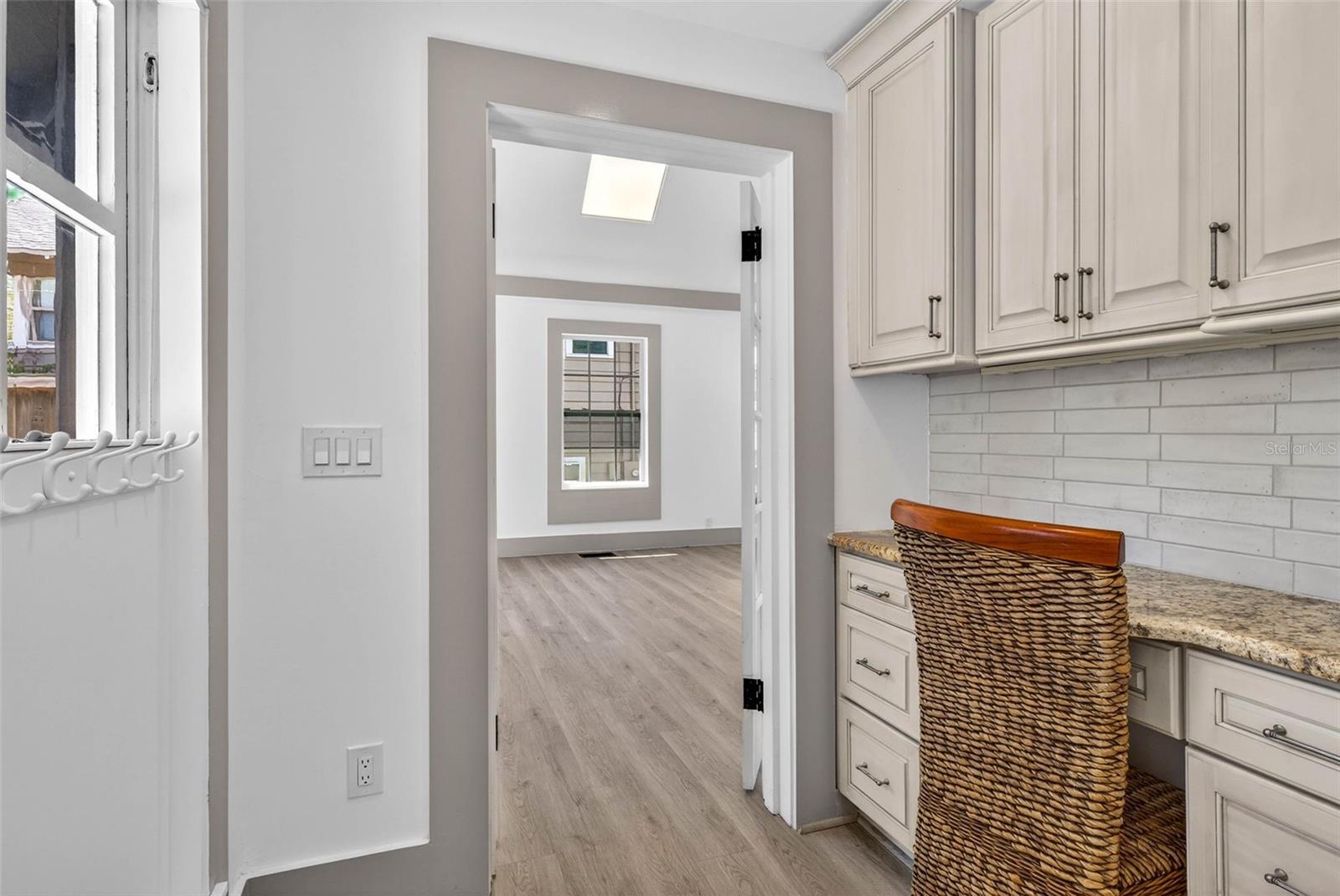 SNELL & HAMLETTS NORTH SHORE ADD - Residential Lease
