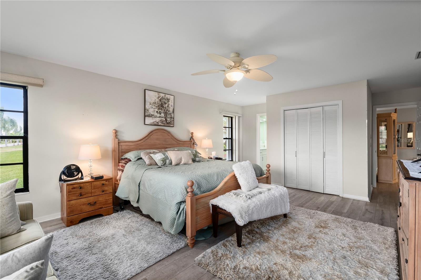 KINGSWAY GOLF VILLAS - Residential