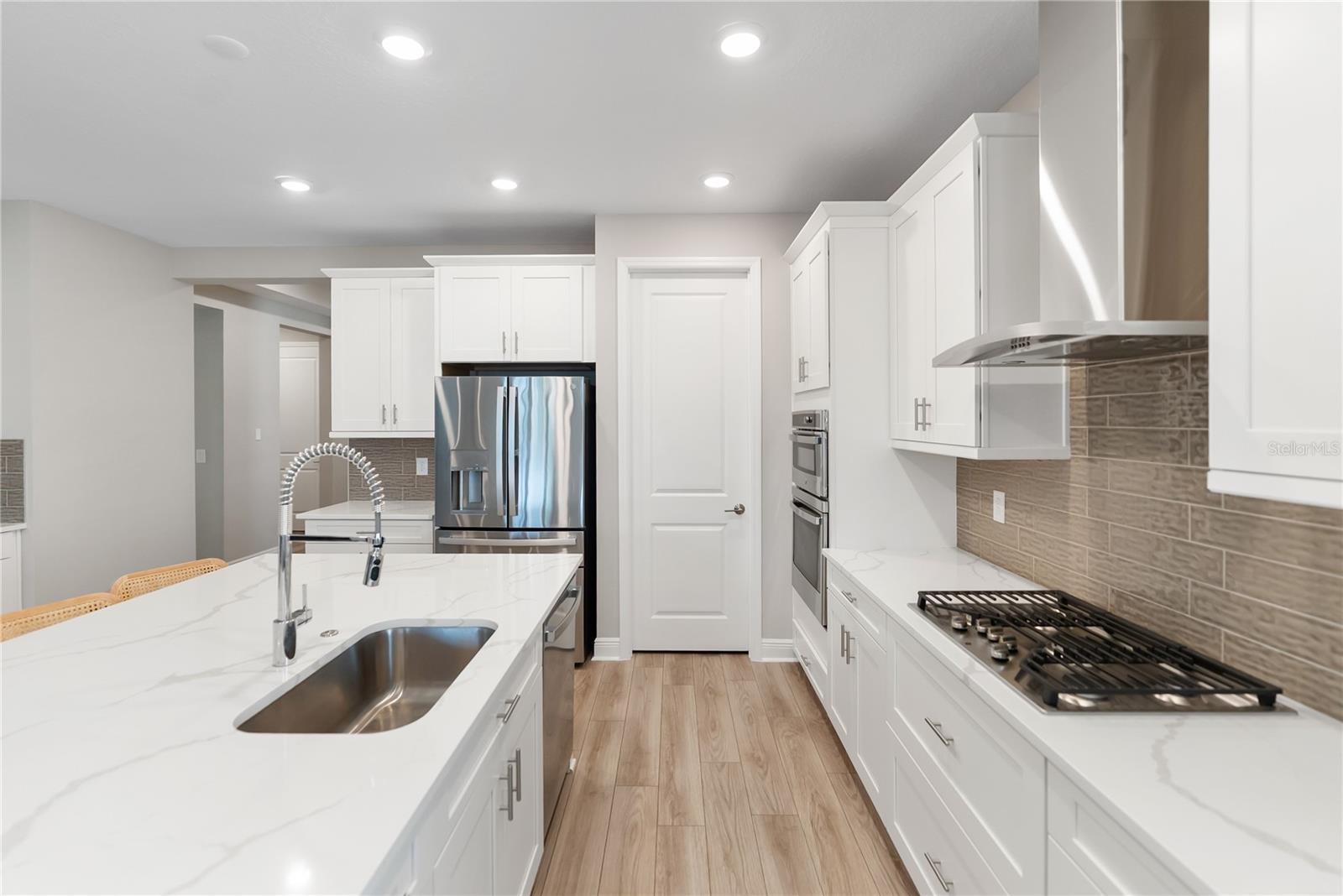 SWEETWATER AT LAKEWOOD RANCH PH I & II - Residential