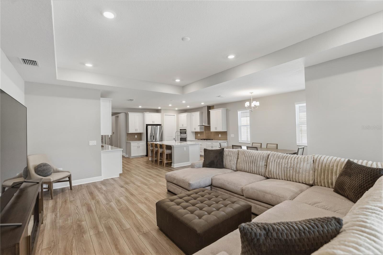 SWEETWATER AT LAKEWOOD RANCH PH I & II - Residential
