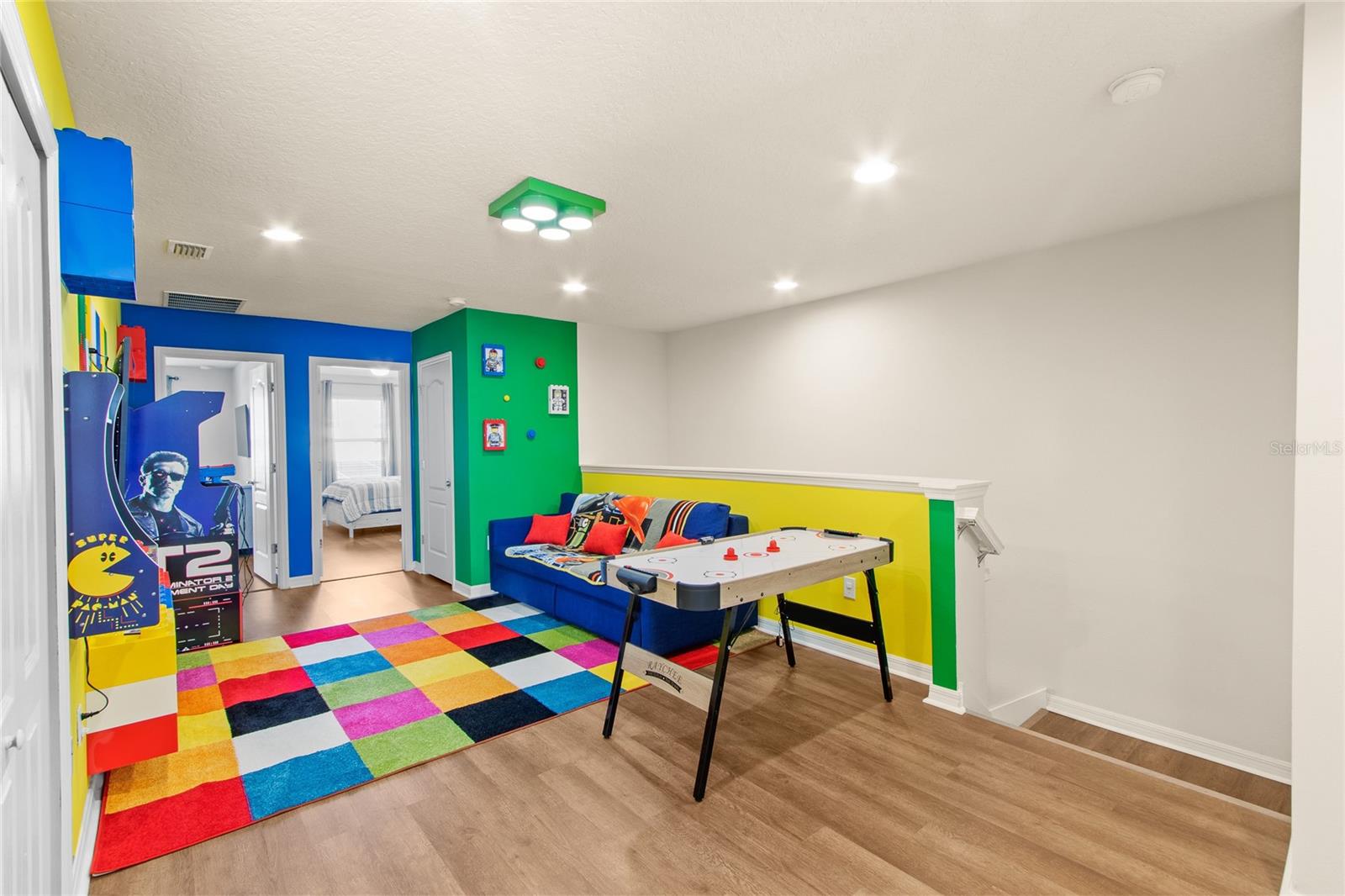 WINDSOR AT WESTSIDE PH 3 - Residential