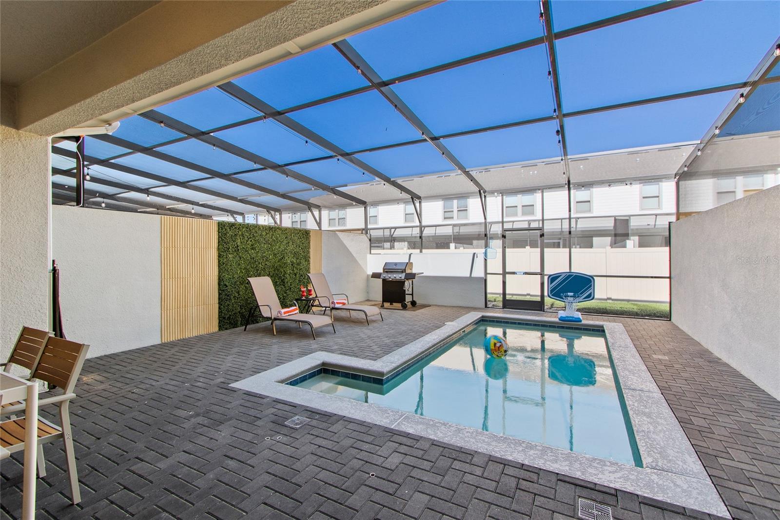 WINDSOR AT WESTSIDE PH 3 - Residential
