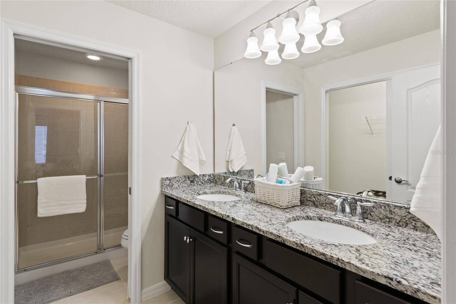 WINDSOR AT WESTSIDE PH 3 - Residential