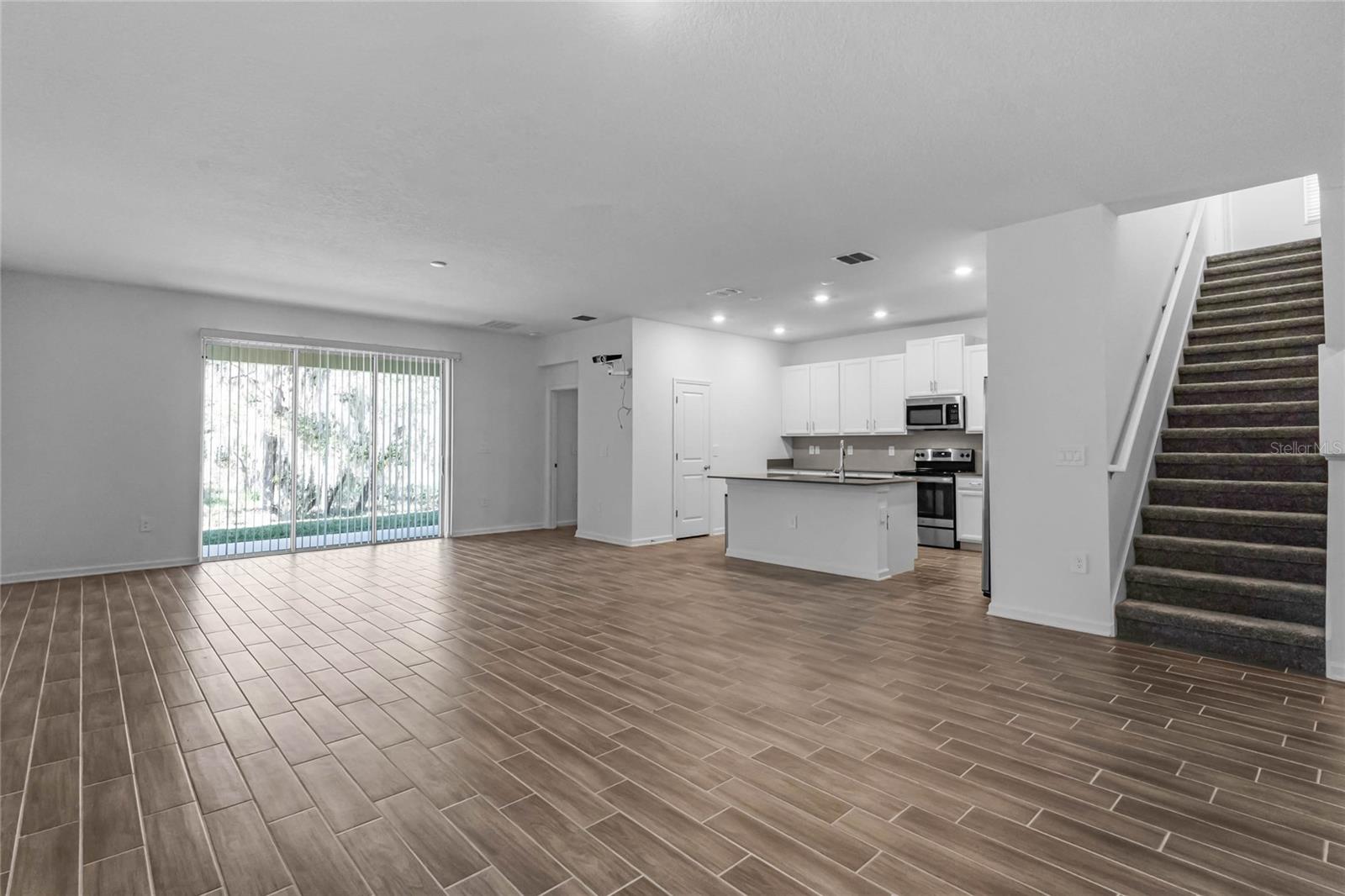 STOREY GROVE PH 4 - Residential
