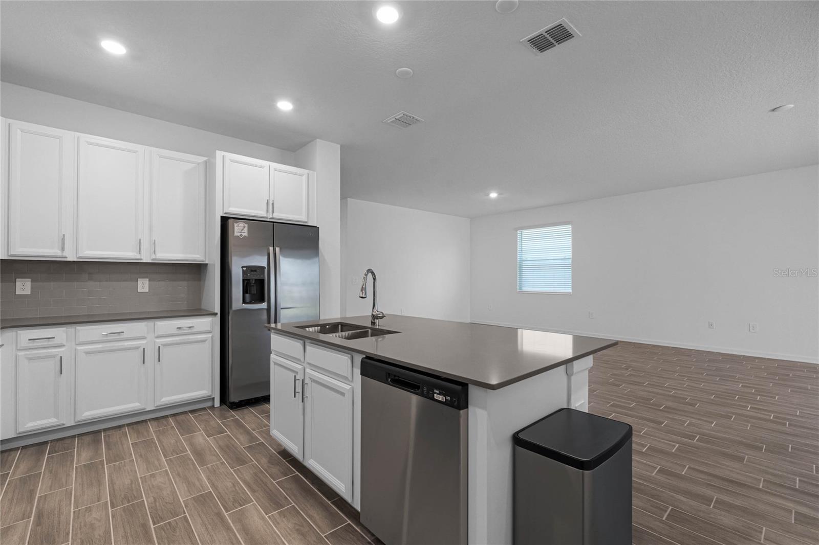 STOREY GROVE PH 4 - Residential
