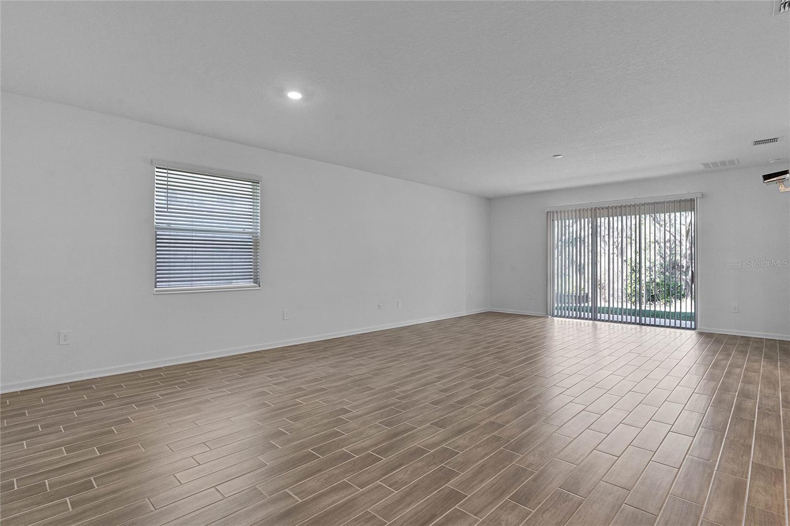 STOREY GROVE PH 4 - Residential