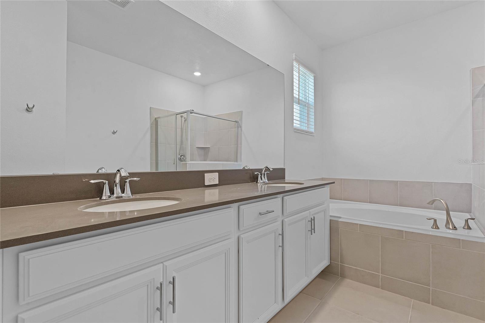 STOREY GROVE PH 4 - Residential