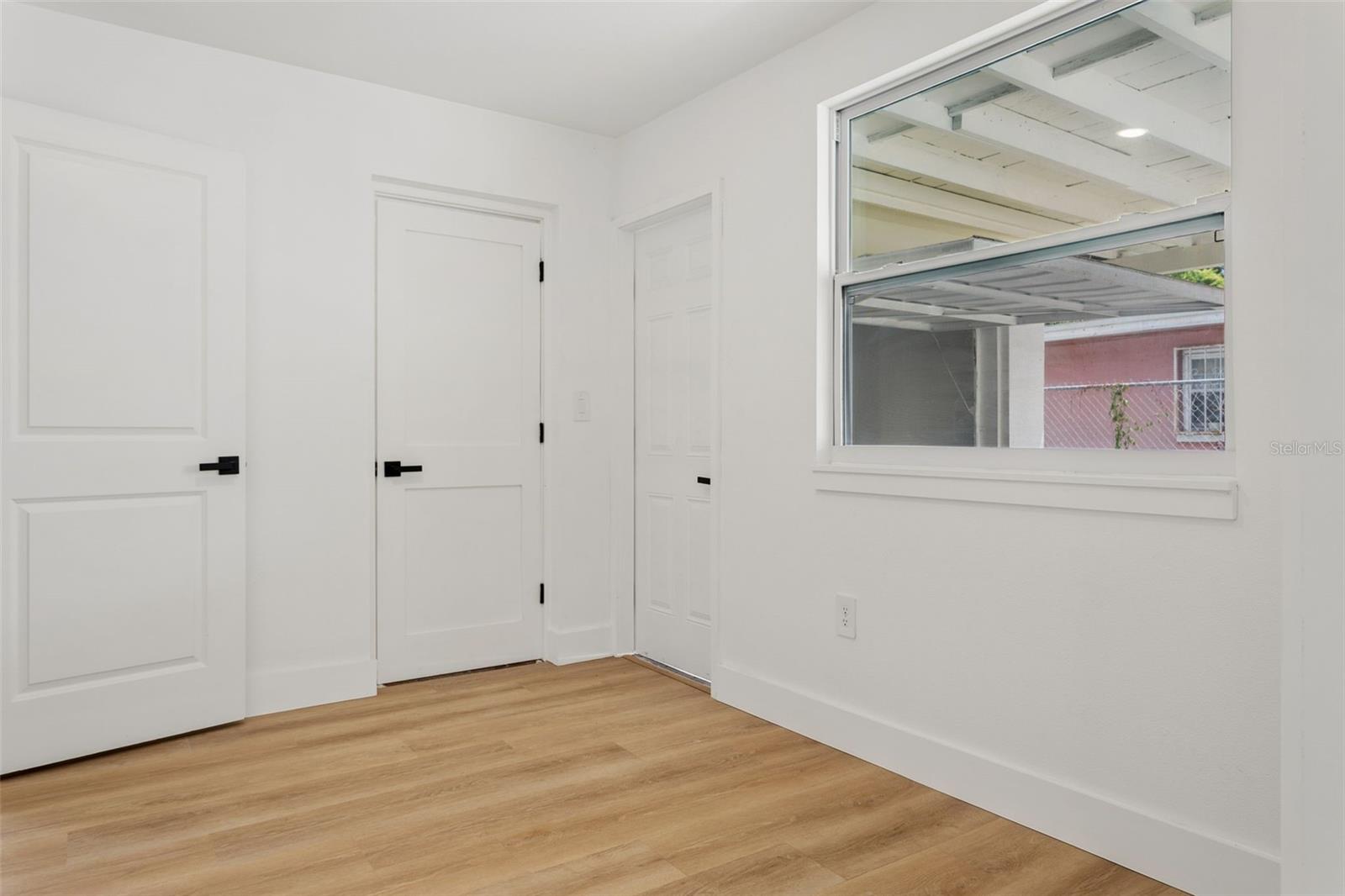 SMITHS REP E A - Residential