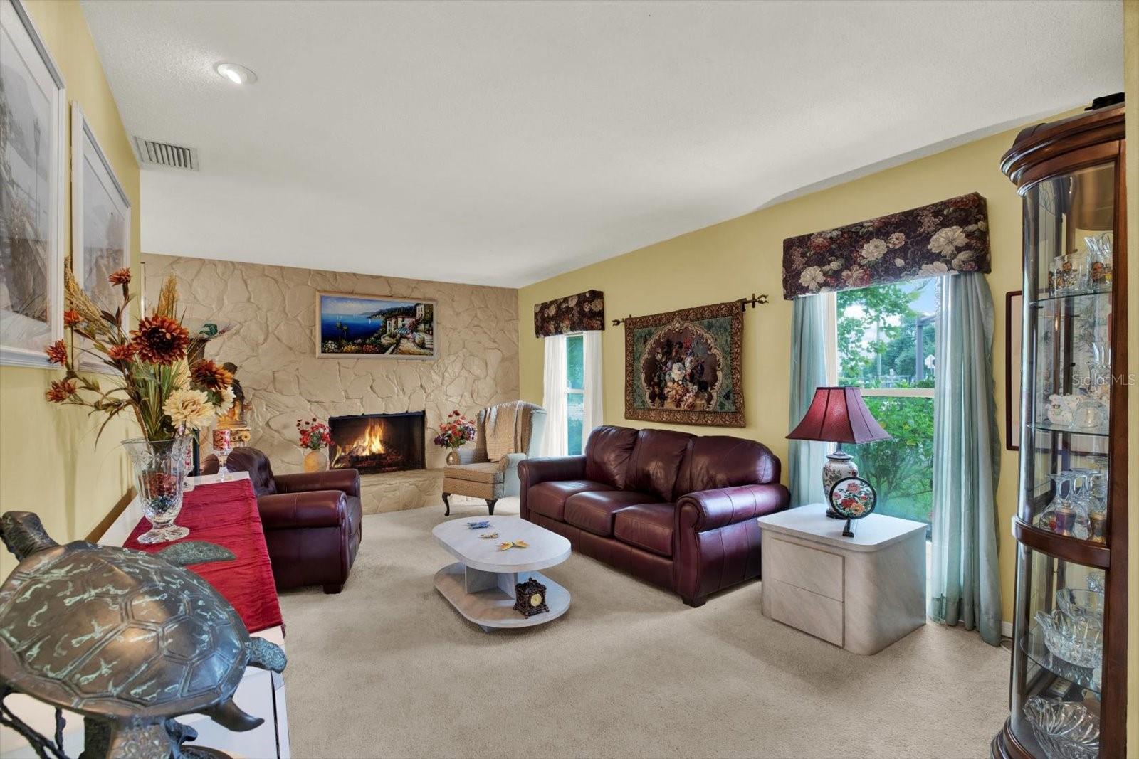 PINELLAS GROVES - Residential