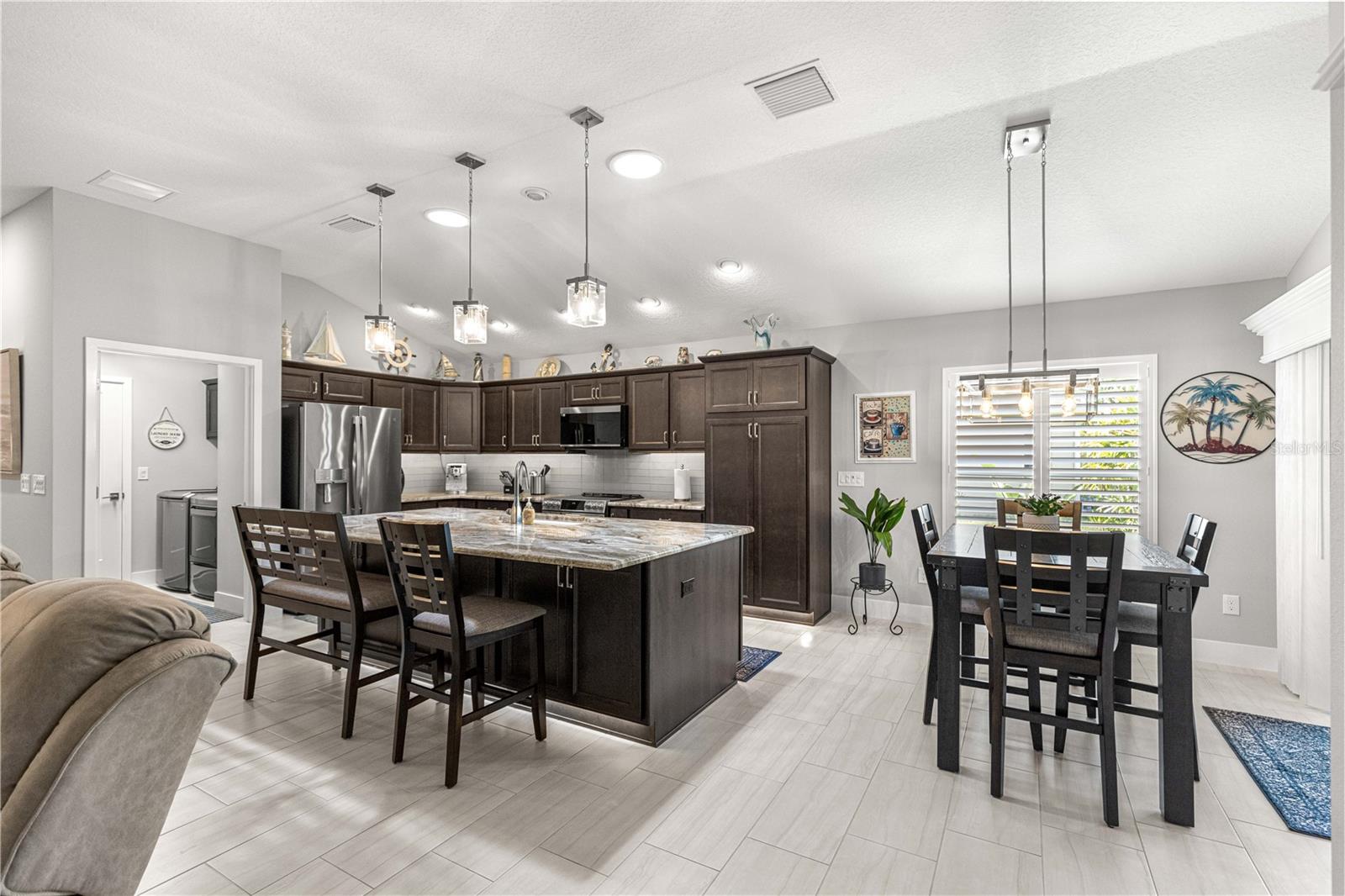 VILLAGES/SOUTHERN OAKS UN #47 - Residential
