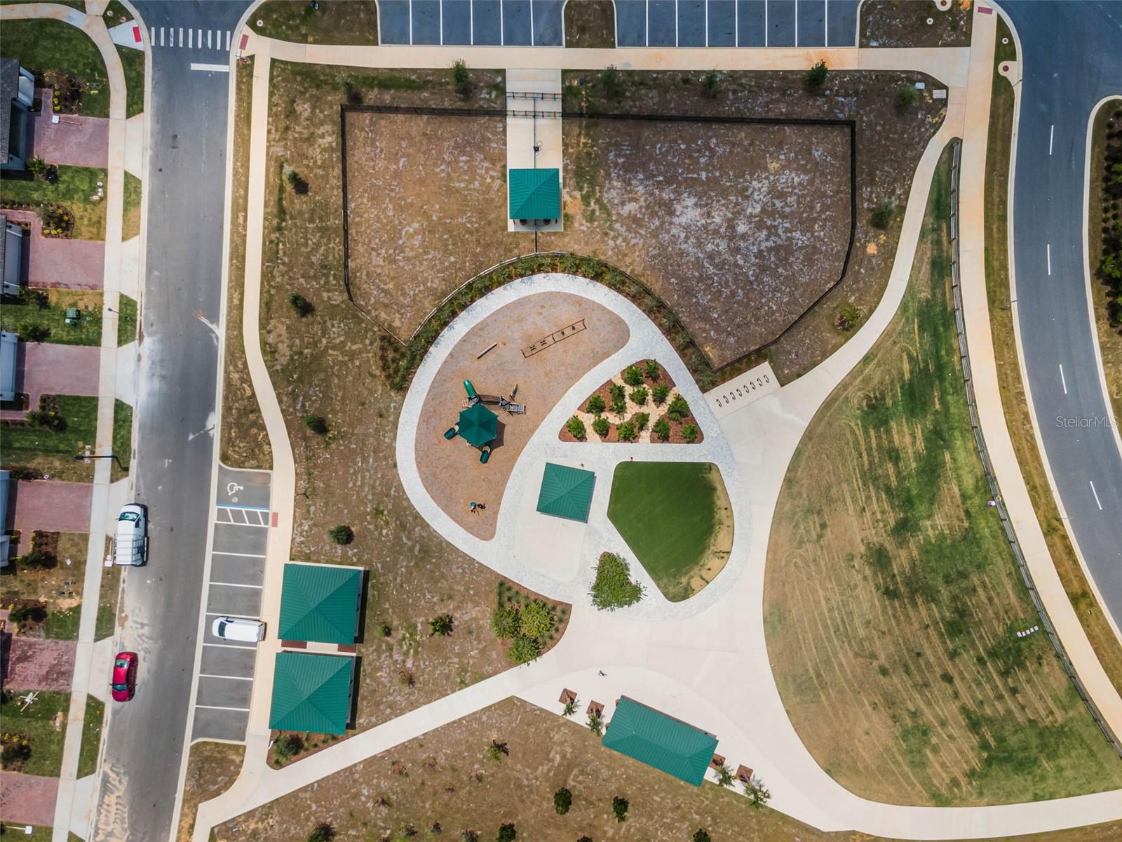 HILLS OF MINNEOLA - Residential