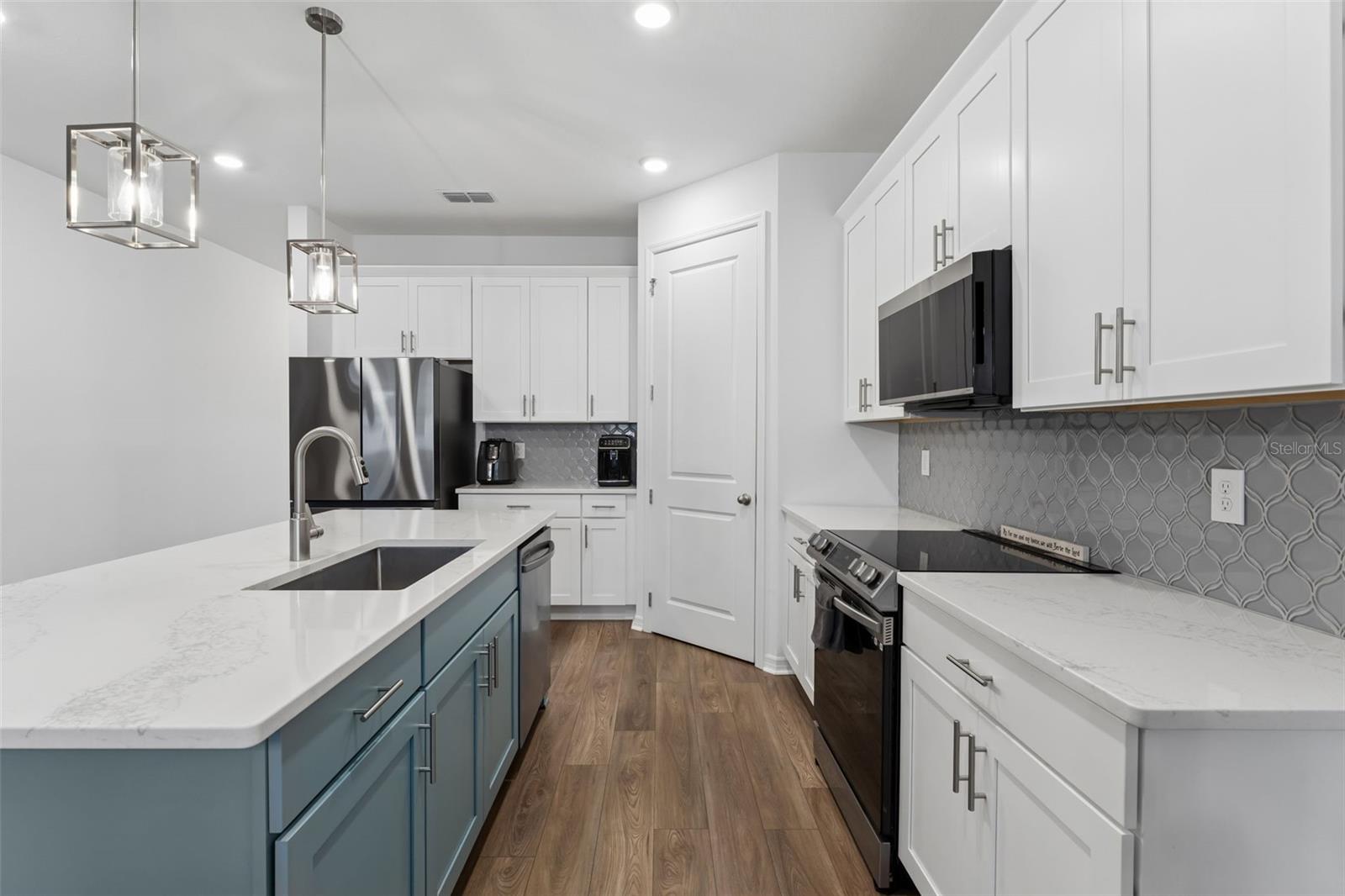 HILLS OF MINNEOLA - Residential