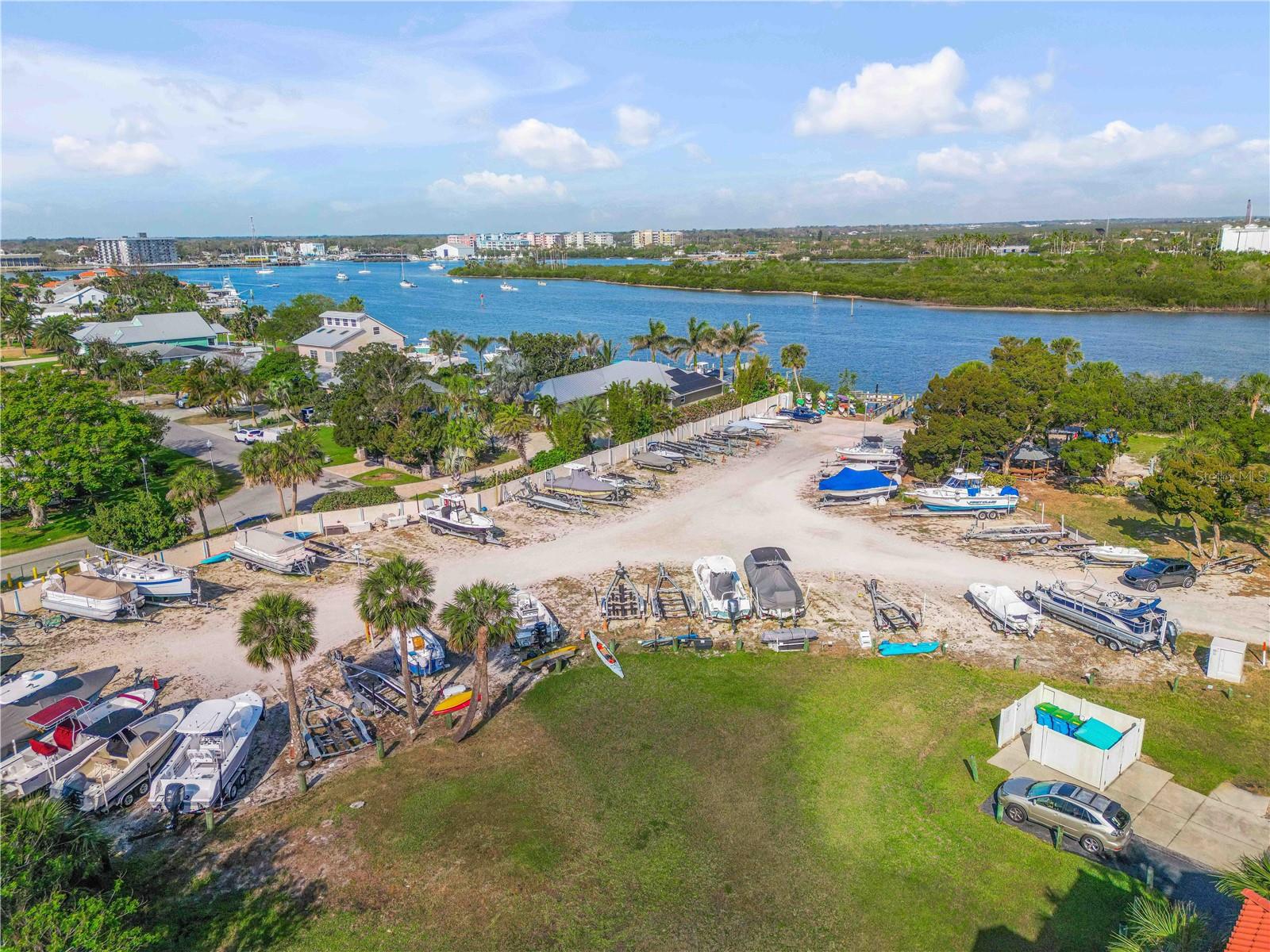 BOUCHELLE ISLAND - Residential