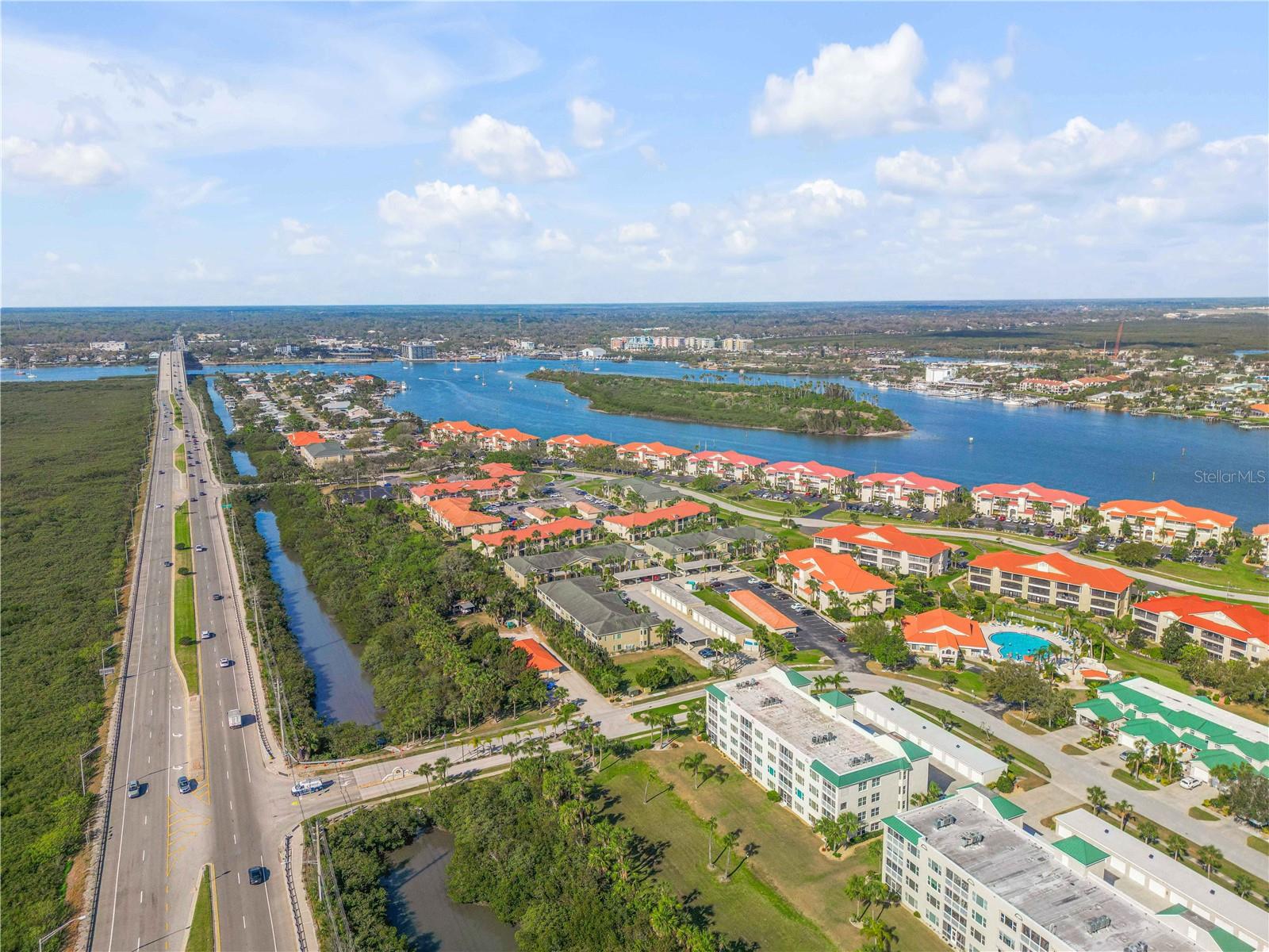 BOUCHELLE ISLAND - Residential