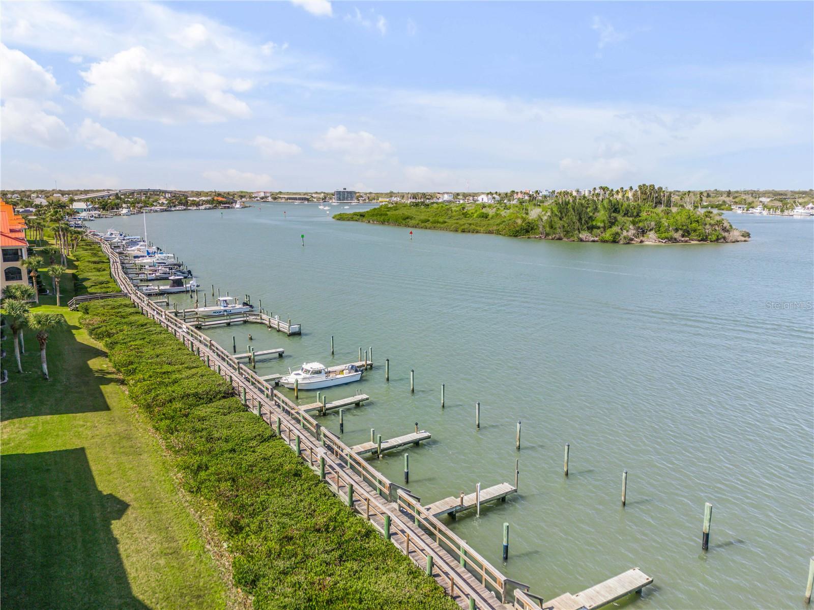 BOUCHELLE ISLAND - Residential