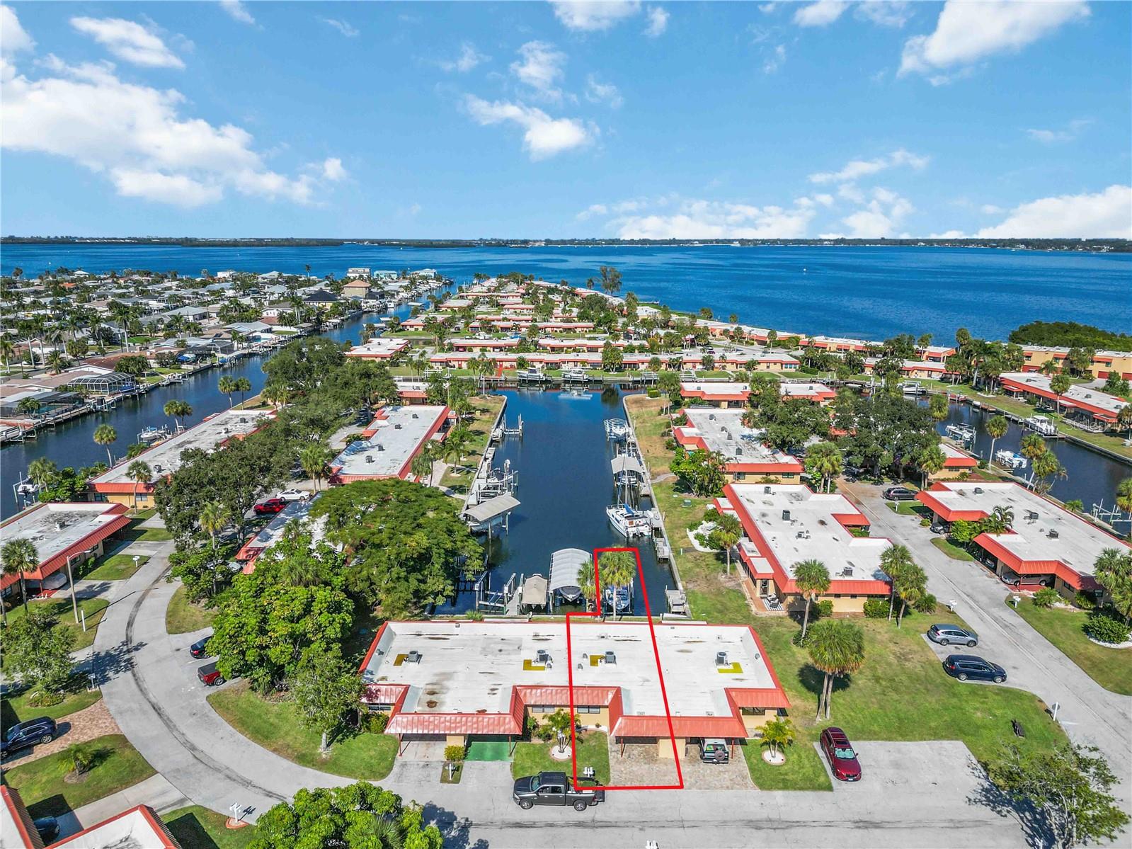PALMA SOLA HARBOUR SEC 1 - Residential