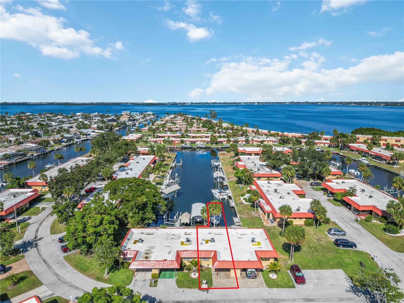 PALMA SOLA HARBOUR SEC 1 - Residential