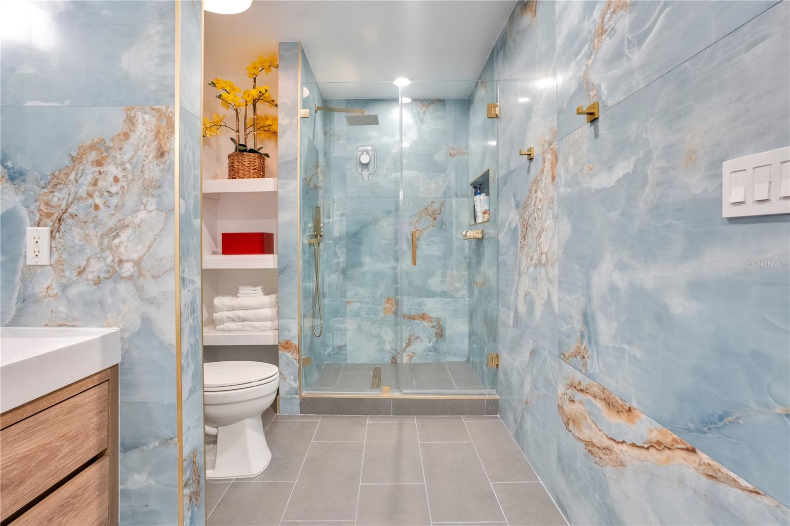 JACKSON - Residential Lease