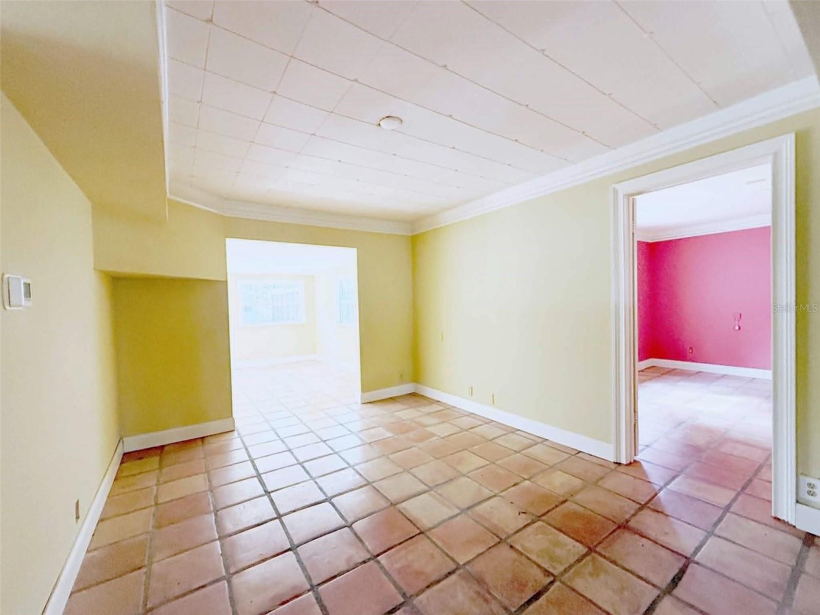 SUWANNEE RIVER SPGS 01/MANATEE - Residential