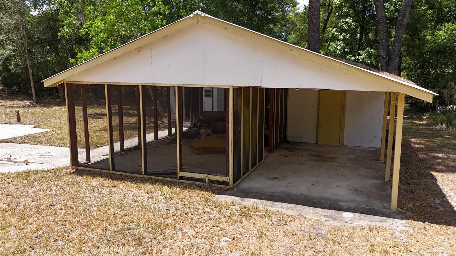 SUWANNEE RIVER SPGS 01/MANATEE - Residential