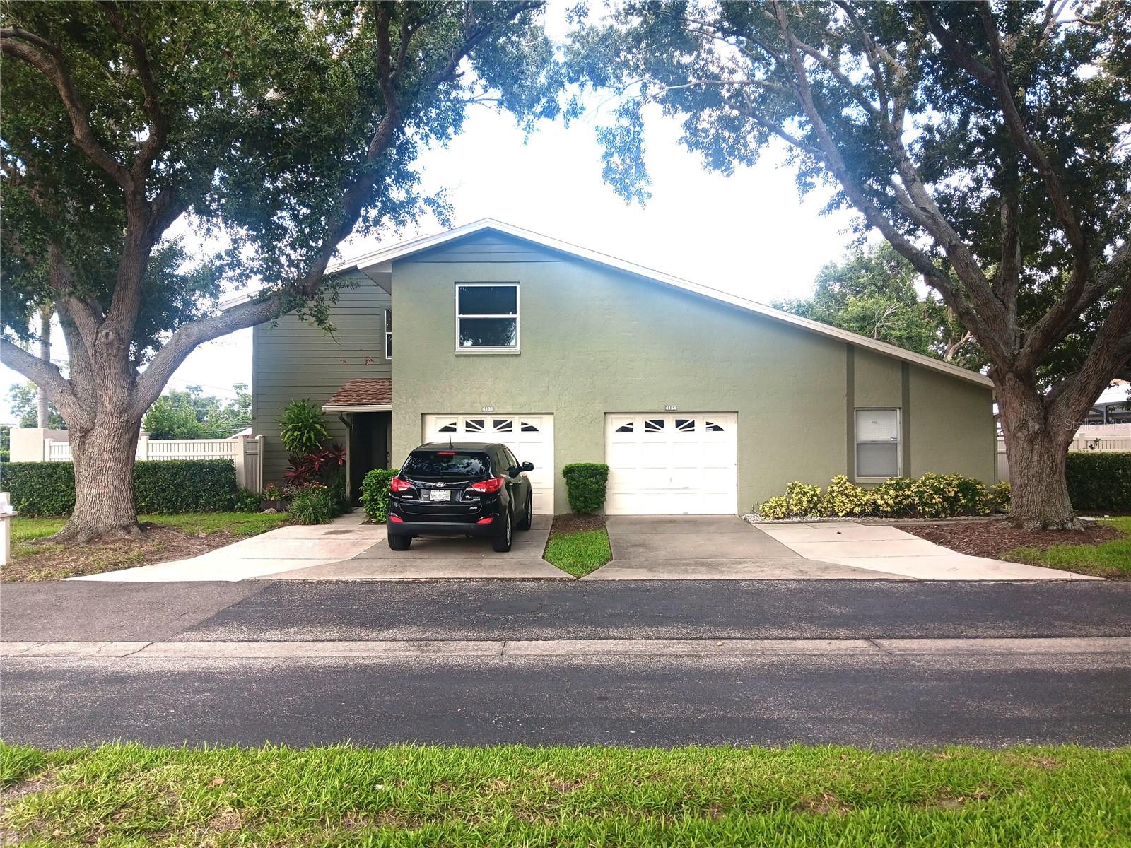 This bright and beautiful villa is just waiting for a snowbird or a year-round owner to enjoy this well-maintained, perfectly-located home. It's low-maintenance and high-enjoyment living. The A/C is only 2 years old and everything works just perfectly. The home has a large attached courtyard-patio area PLUS a neighborhood pool just a few doors down the street, PLUS 2 pets under 30 pounds are okay, PLUS new kitchen cabinets.  GREAT ROOF NEWS:  The Homeowners' Association will pay to fix any repairs to the roof.  It has cash reserved for this purpose.  It is financed by your low monthly HOA fees.  THERE'S MORE !!     PLUS new carpeting.  PLUS recently painted.  PLUS you are close to:  4 banks  PLUS 12 restaurants P LUS 2 fitness centers   PLUS Publix, Home Depot, Walmart ,Doctor’s hospital, PLUS  2 fitness centers and you are  near I-75.  You can park two cars in the driveway.    GREAT LOCATION.  GREAT PLACE.  GREAT VALUE.  GREAT PRICE.  Better hurry before the bidding war starts ! ! !