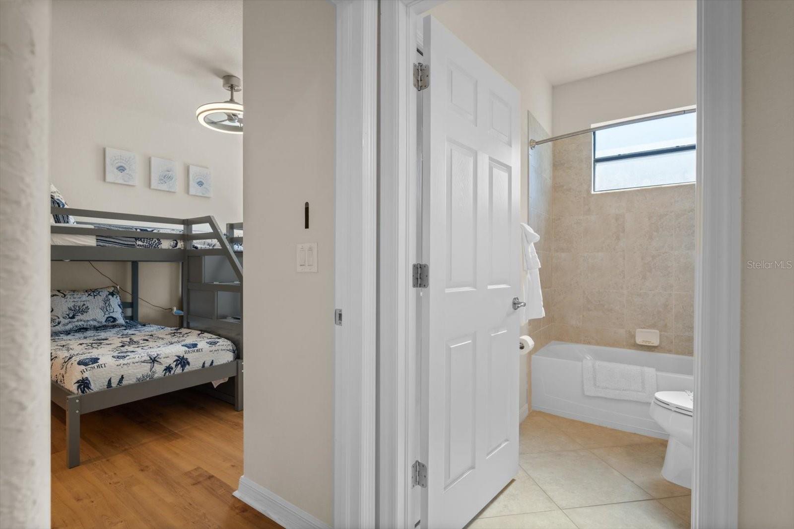 RIVER STRAND - Residential Lease