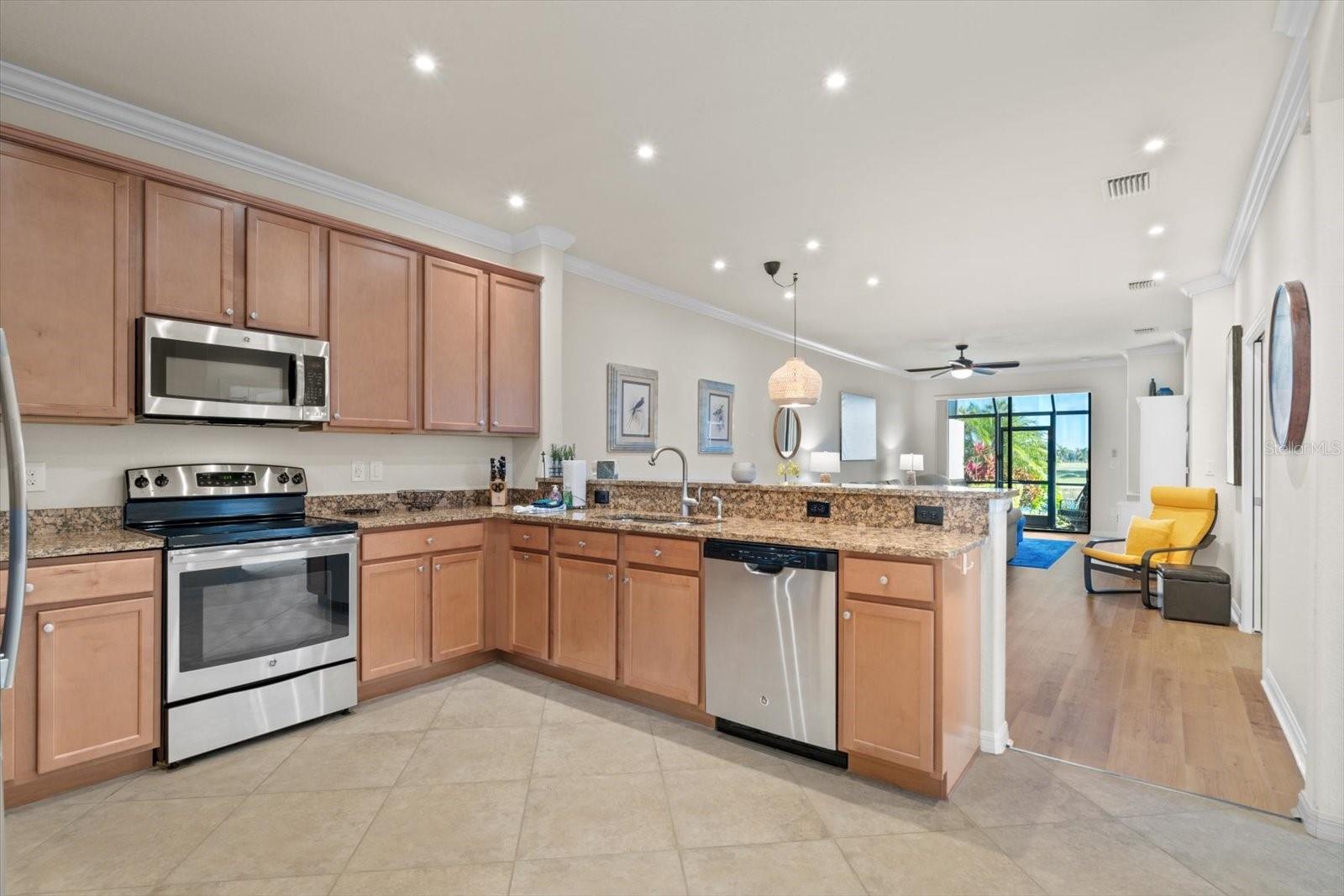 RIVER STRAND - Residential Lease