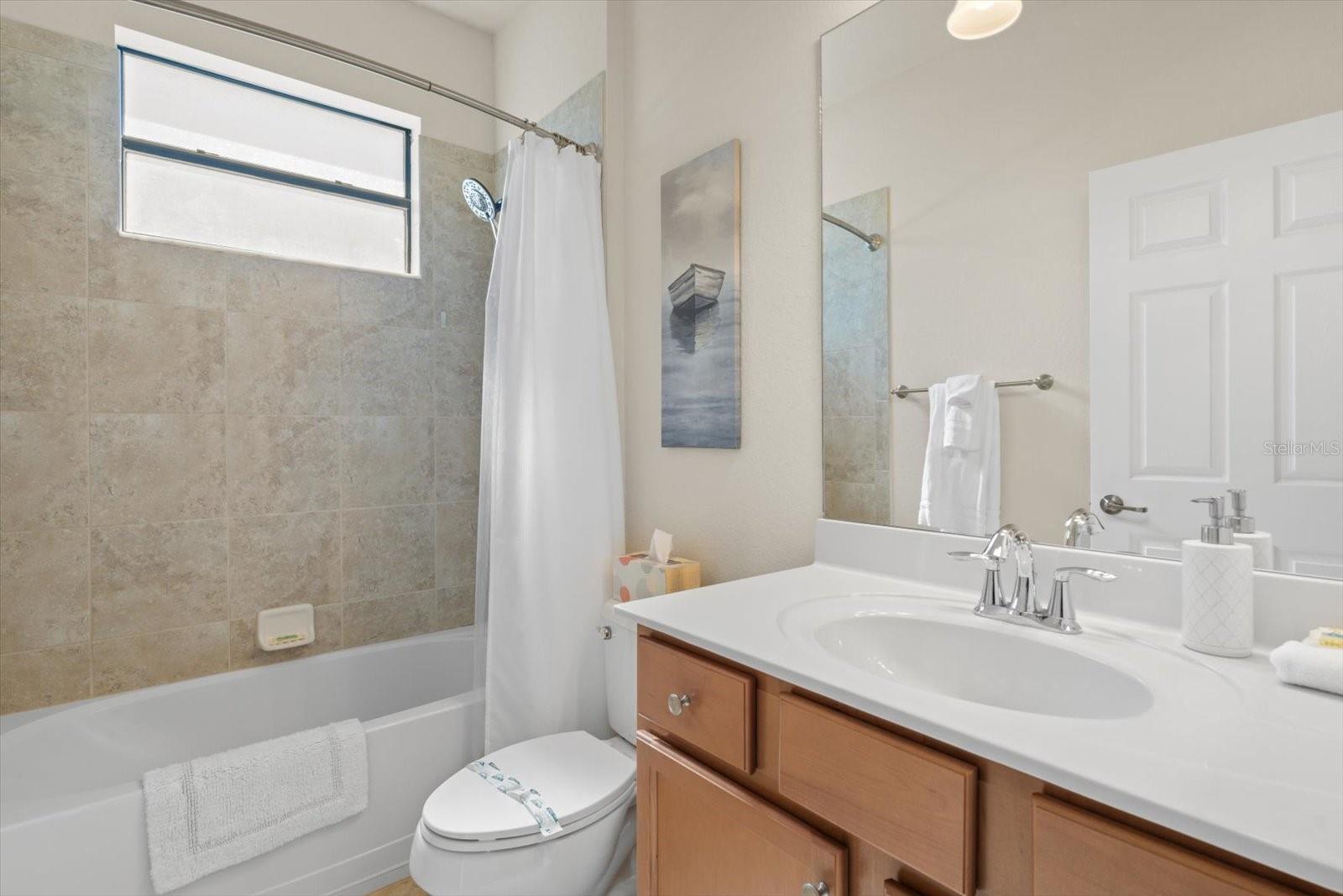 RIVER STRAND - Residential Lease