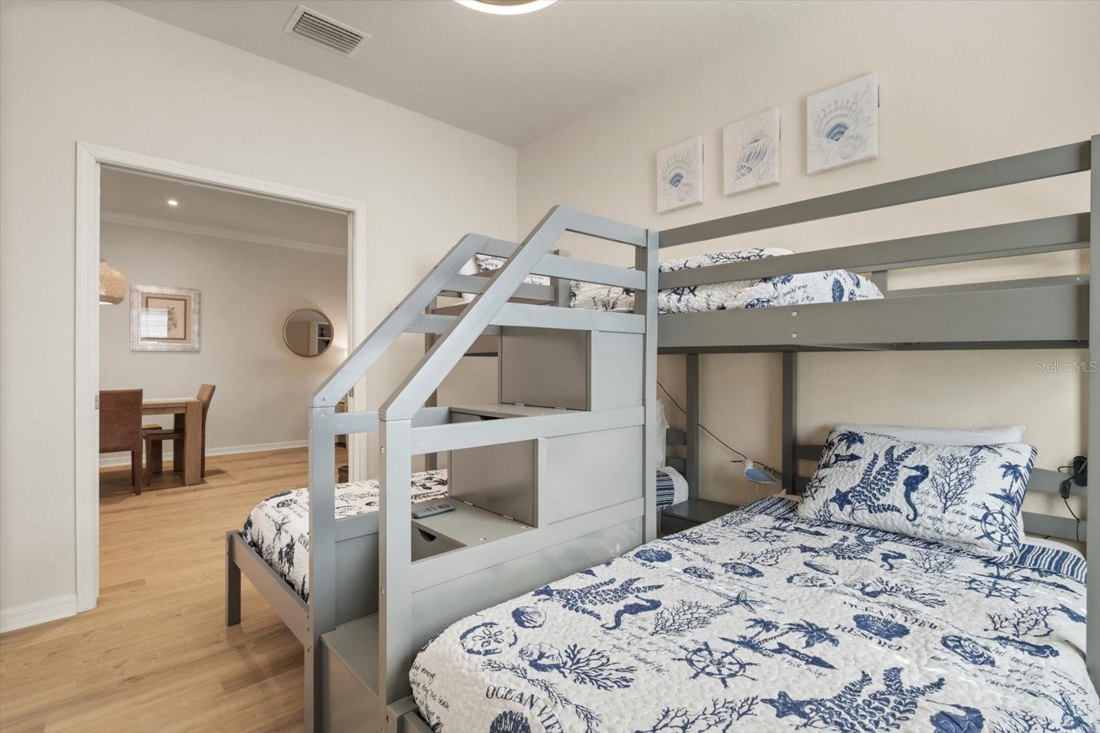 RIVER STRAND - Residential Lease