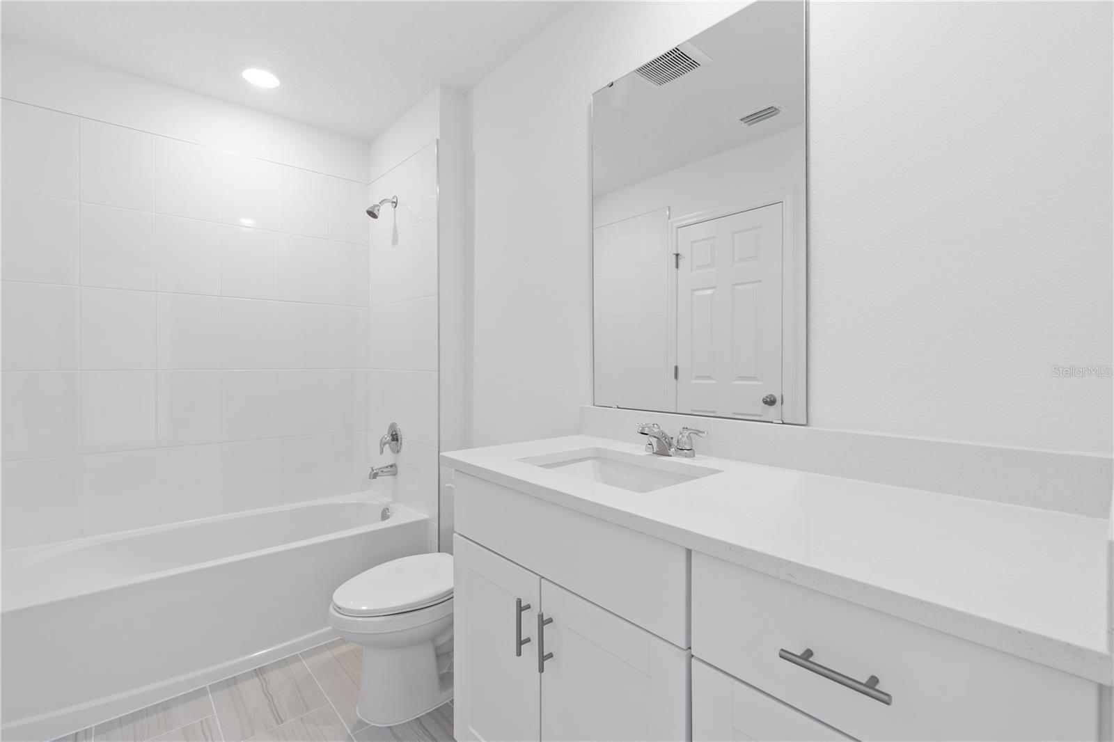 CAGAN CROSSING WEST PHASE 1 PB 82 PG 69- 79 LOT 28 - Residential Lease