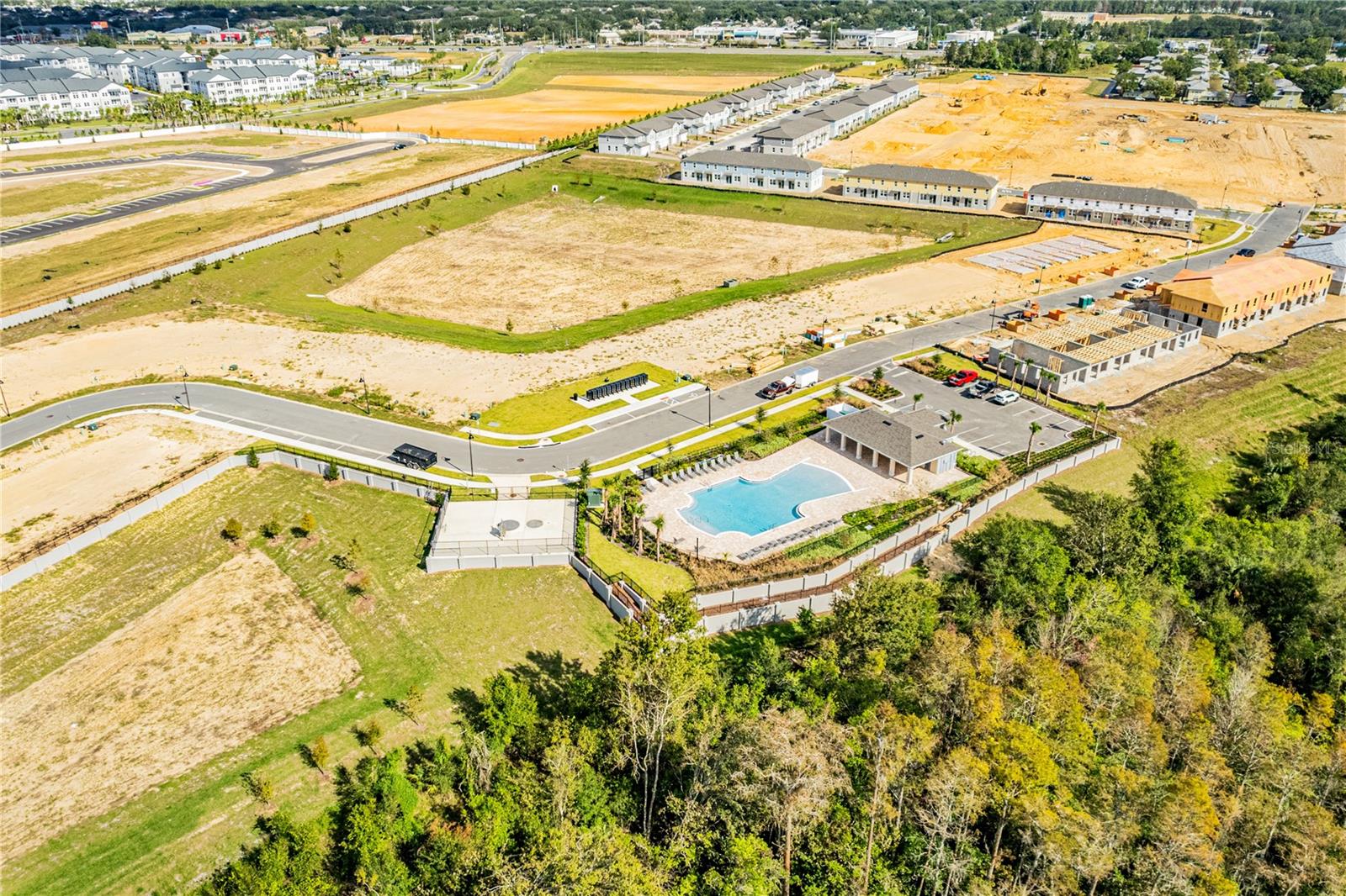 CAGAN CROSSING WEST PHASE 1 PB 82 PG 69- 79 LOT 28 - Residential Lease