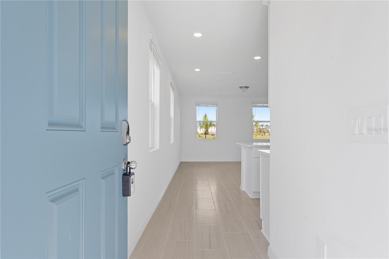 CAGAN CROSSING WEST PHASE 1 PB 82 PG 69- 79 LOT 28 - Residential Lease