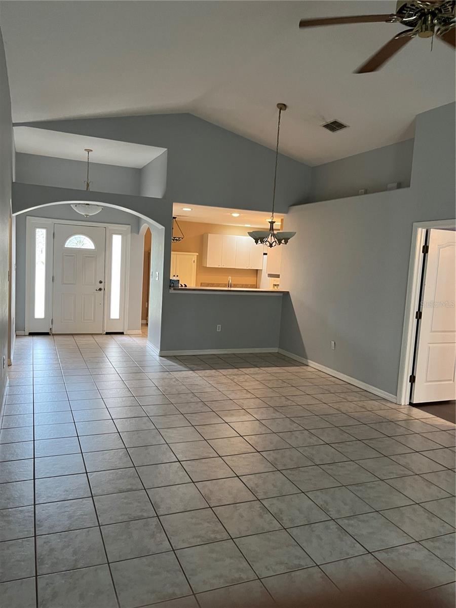 CRESCENT PARK - Residential Lease
