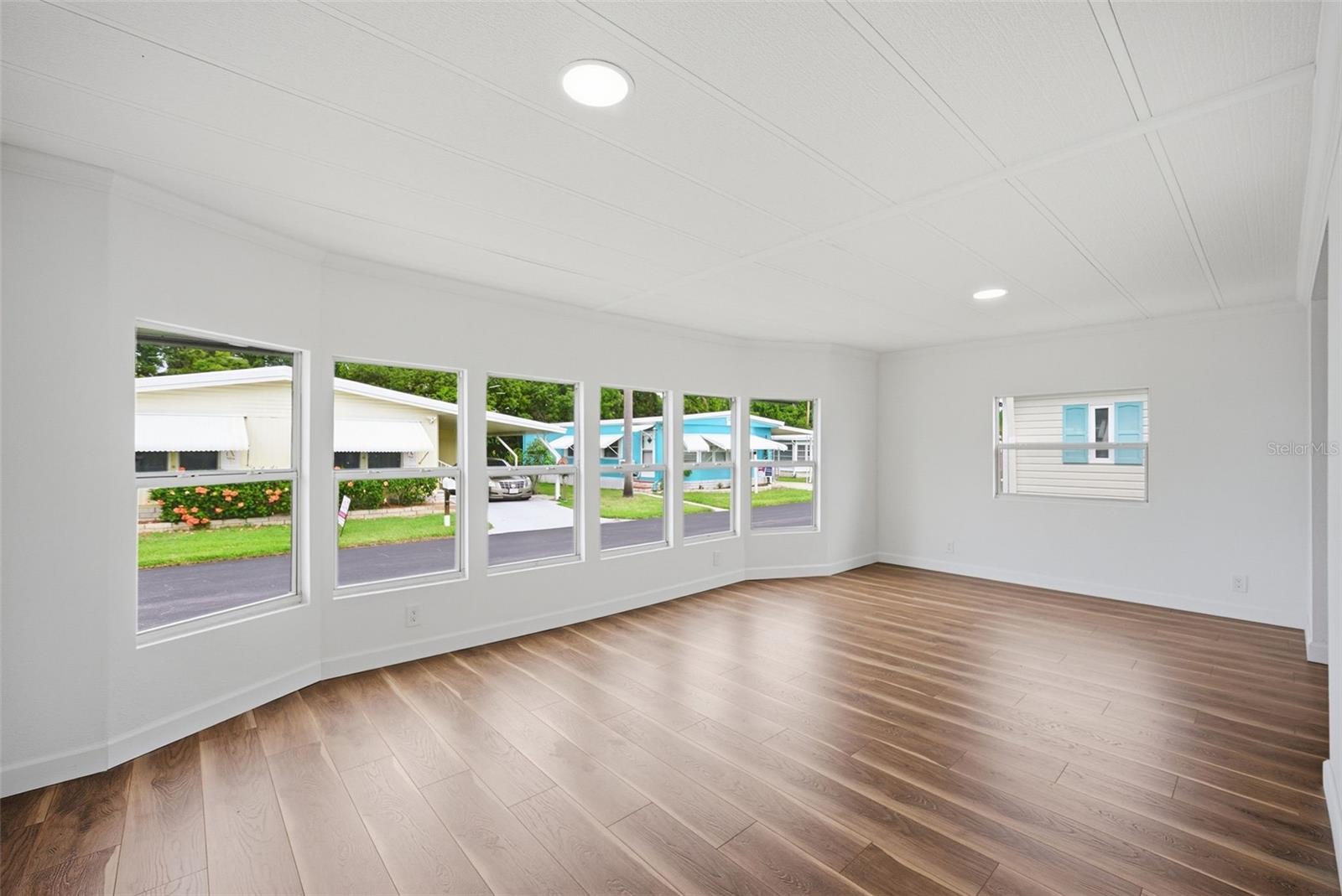 PLACE IN SUN UNREC - Residential