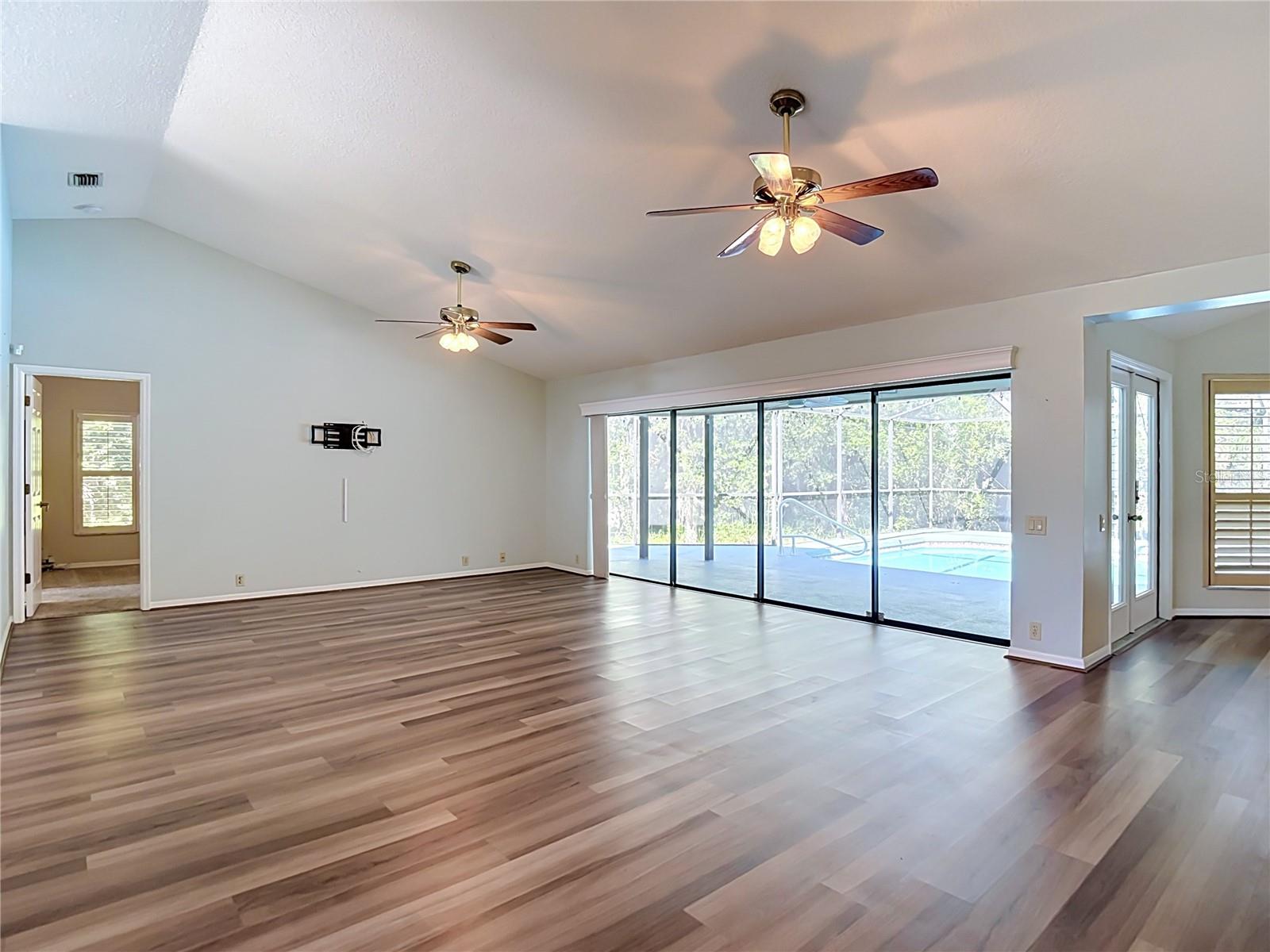 FAIRWAY RIDGE ADD - Residential