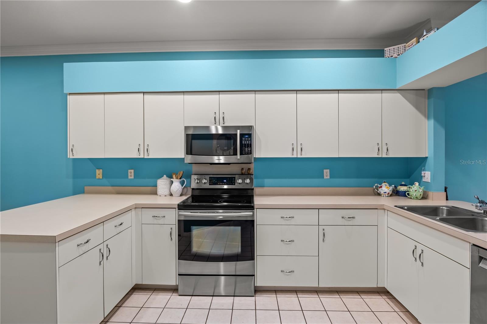 CYPRESSWOOD ENCLAVE PH 01 - Residential