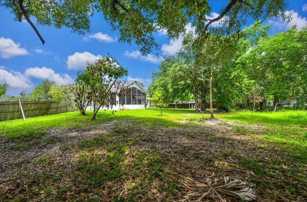 EAGLE TRACE - Residential Lease