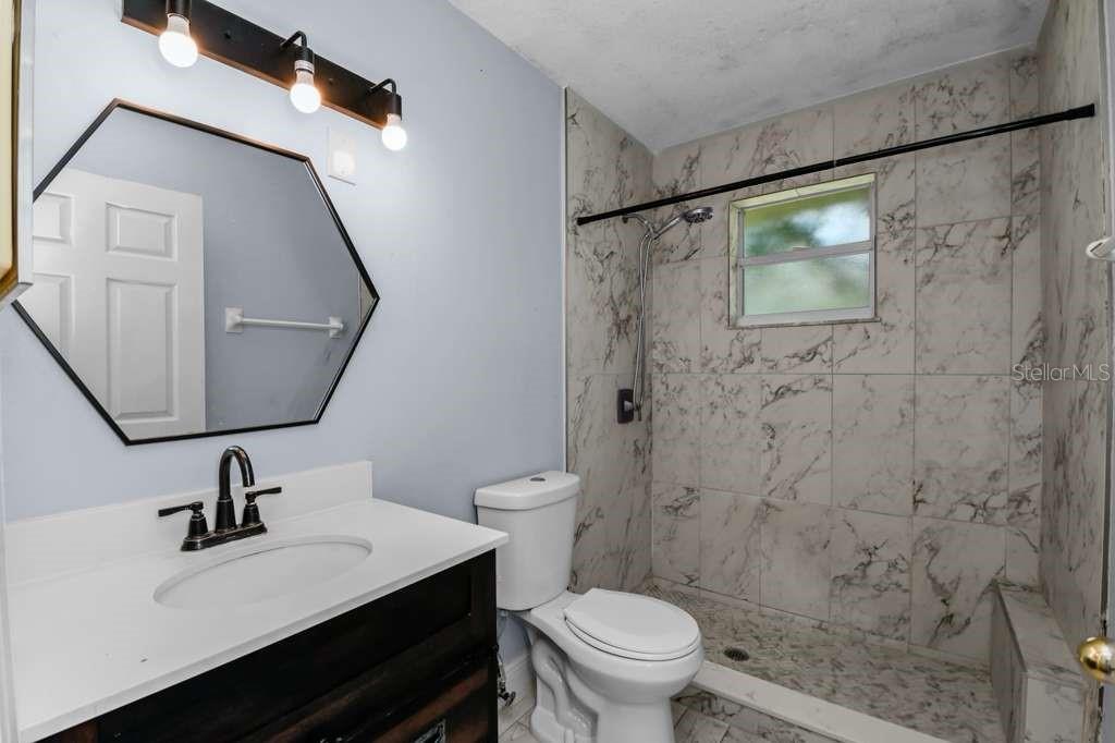EAGLE TRACE - Residential Lease