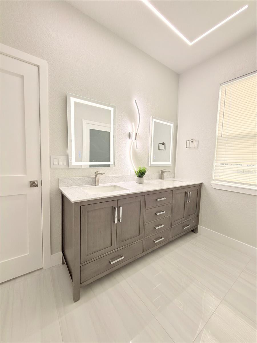 DAVENPORT - Residential