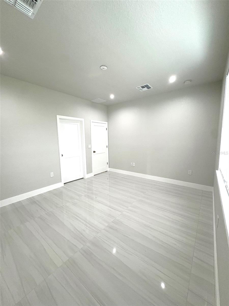 DAVENPORT - Residential